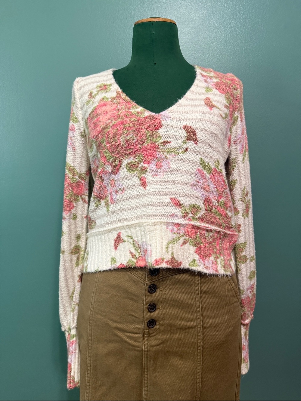 Free People Bed of Roses Sweater cotton blend - Picture 6 of 10